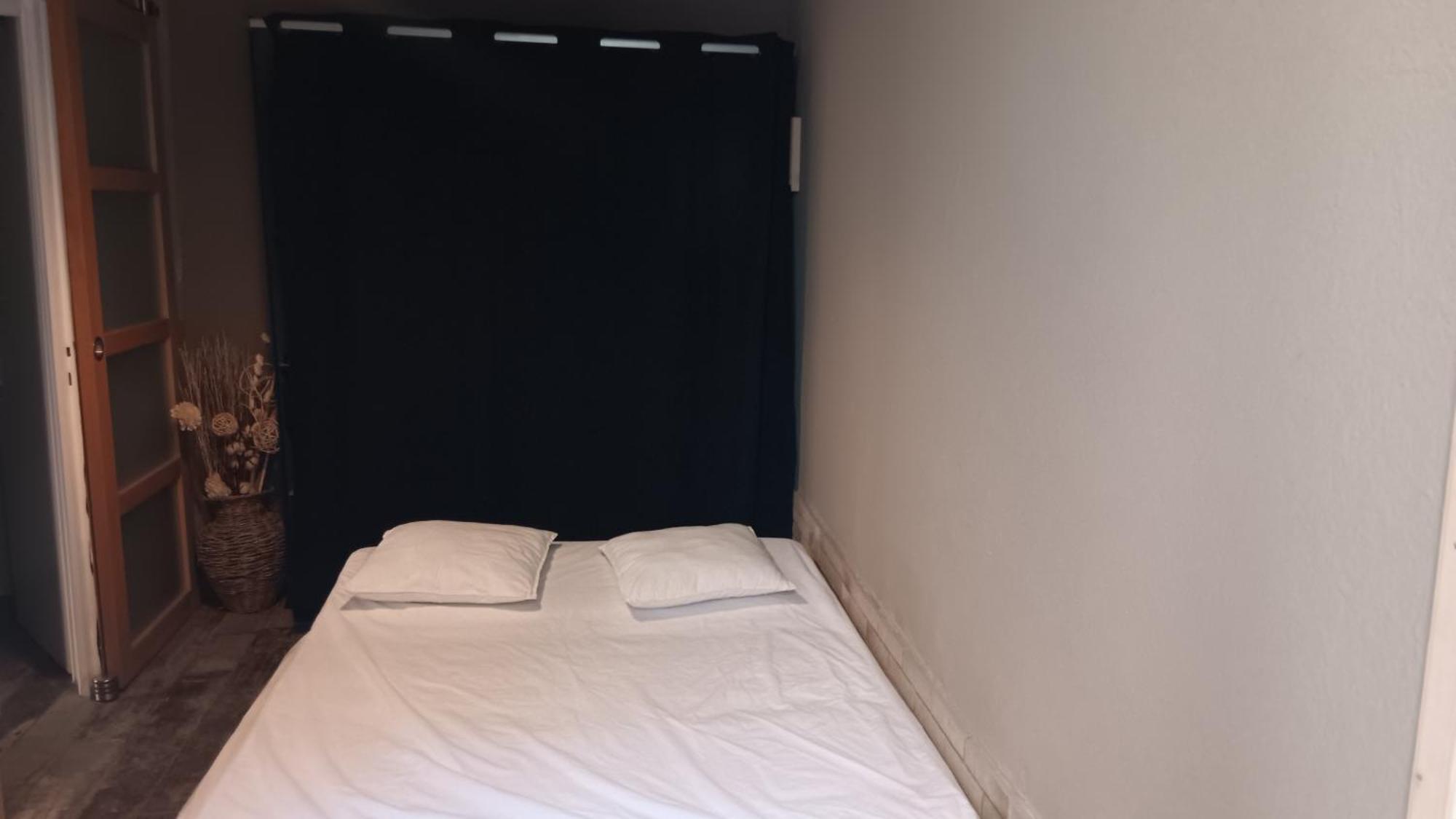Appartement Pour 4 Personnes Dans Une Rue Tres Calme Saint-Laurent-le-Minier Εξωτερικό φωτογραφία