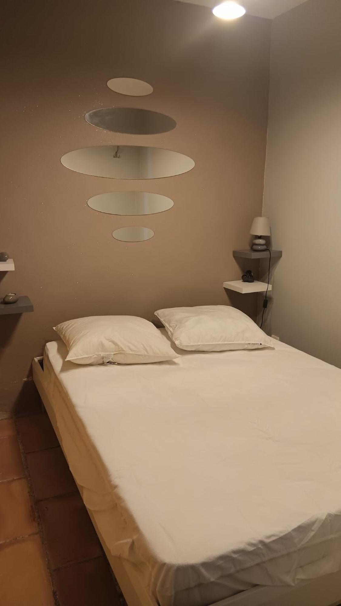 Appartement Pour 4 Personnes Dans Une Rue Tres Calme Saint-Laurent-le-Minier Εξωτερικό φωτογραφία